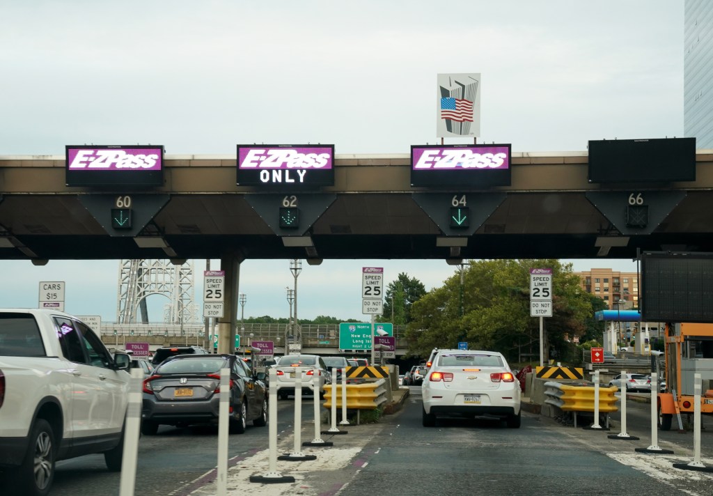 A general view of the George Washington Bridge toll plaza.