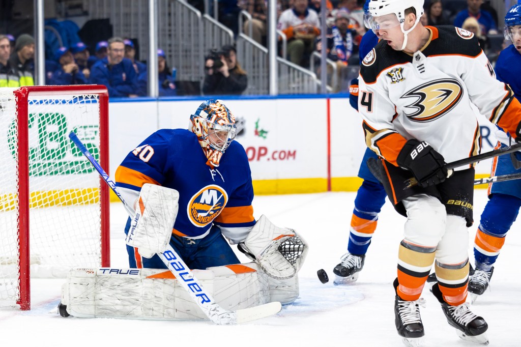 Varlamov #40 of the New York Islanders makes a save during the second period at UBS Arena