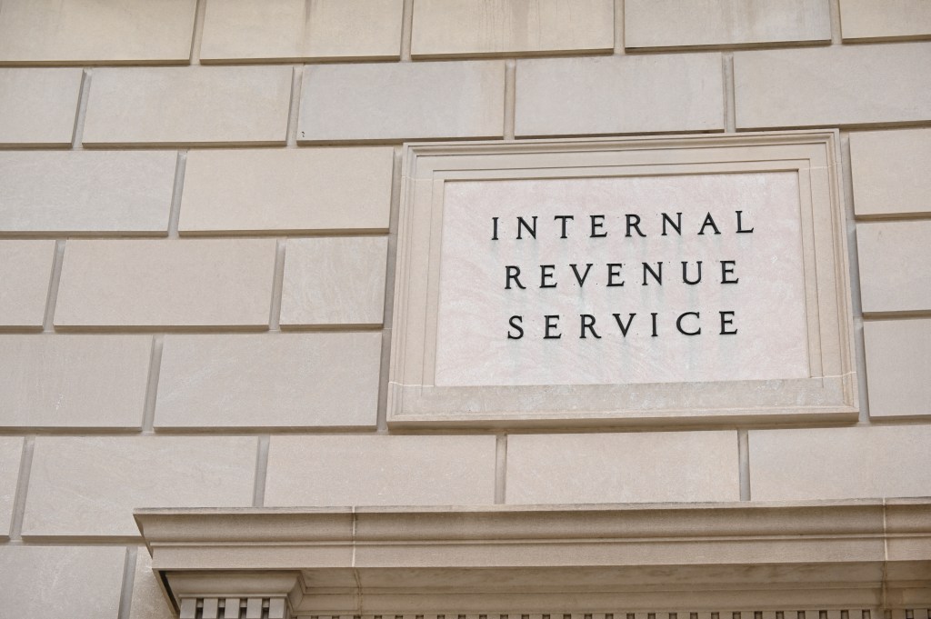 The Internal Revenue Service (IRS) said  it was delaying a controversial tax reporting requirement targeting Americans who made more than $600 online through third-party payment apps.