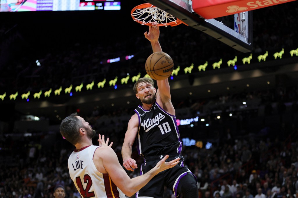 Damontas Sabonis averages 19.9 points per game, 13 rebounds per game and eight assists per game.