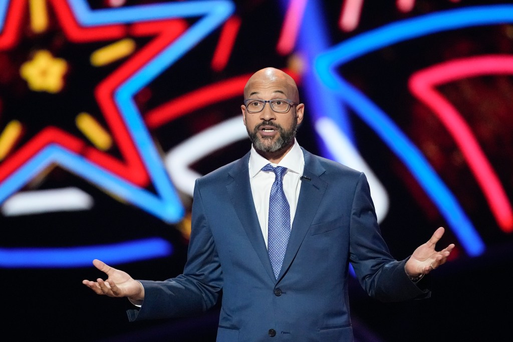 Keegan-Michael Key performs during the NFL Honors award show