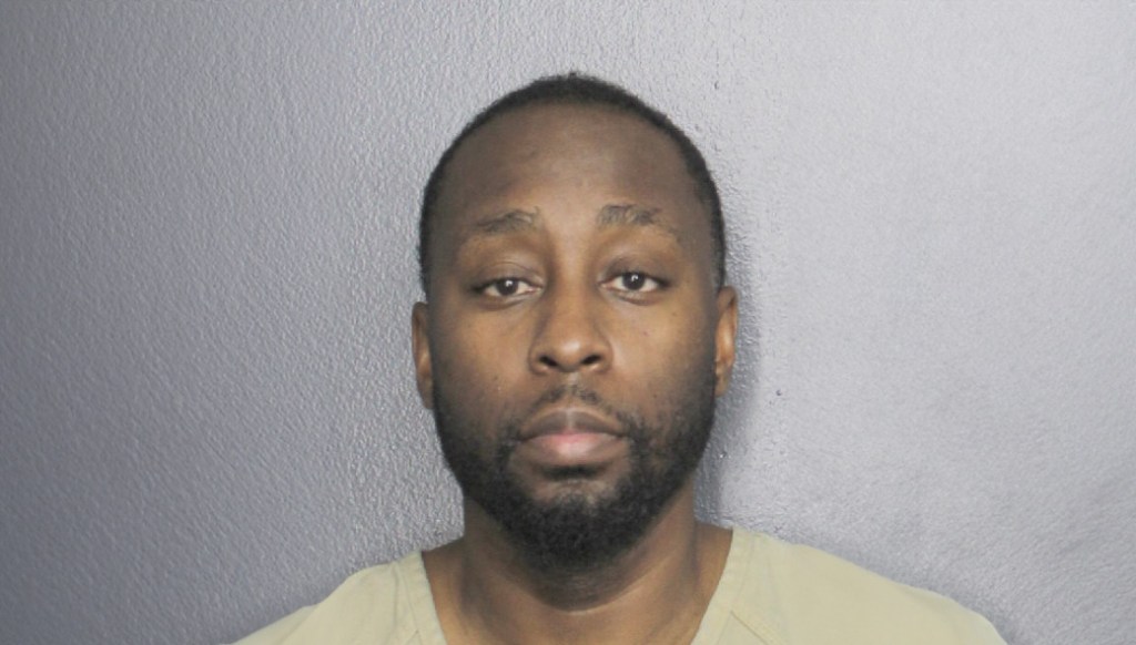 Darrell Fernando Reid mugshot