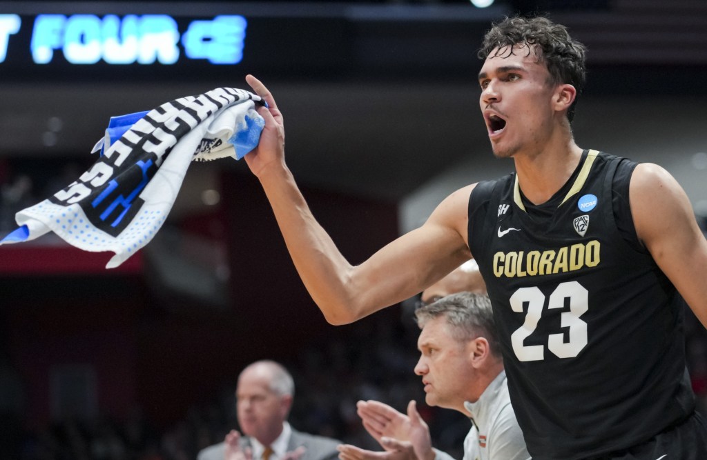 Tristan da Silva, who scored 20 points, reacts from the bench during Colorado's 60-53 First Four win over Boise State.