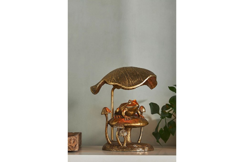 Anthropologie frog lamp