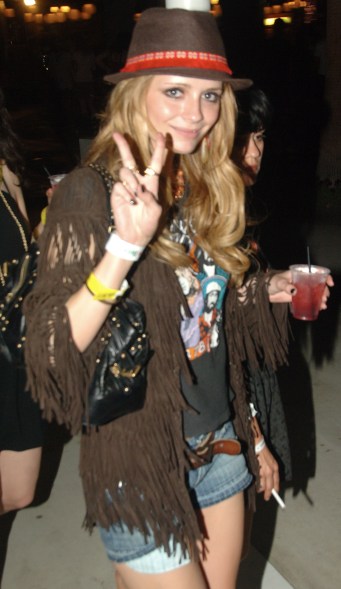 Mischa Barton attends Coachella Valley Music & Arts Festival