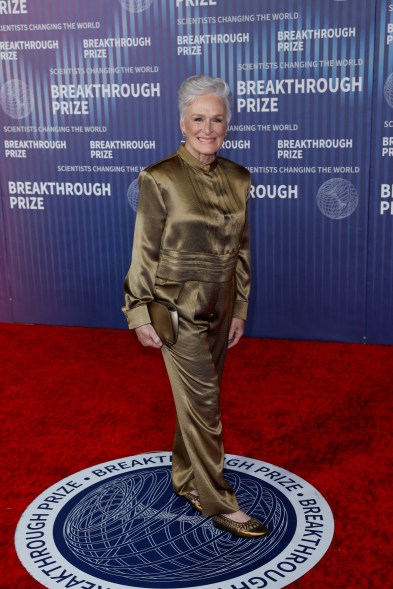 US actress Glen Close arrives at the Tenth Breakthrough Prize