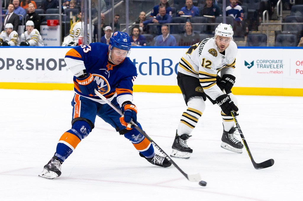 Casey Cizikas skates during an Islanders game against the Bruins in December.