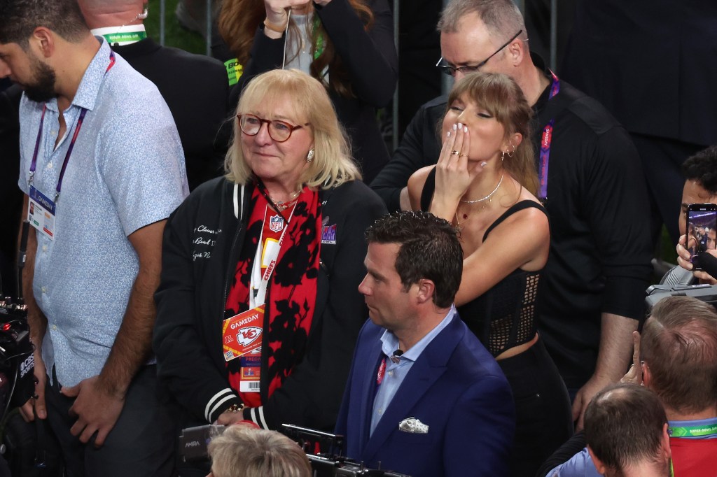 Taylor Swift blows a kiss to Travis Kelce #87 of the Kansas City Chiefs after they defeated the San Francisco 49ers 25-22 during Super Bowl LVIII at Allegiant Stadium on February 11, 2024 in Las Vegas, Nevada.