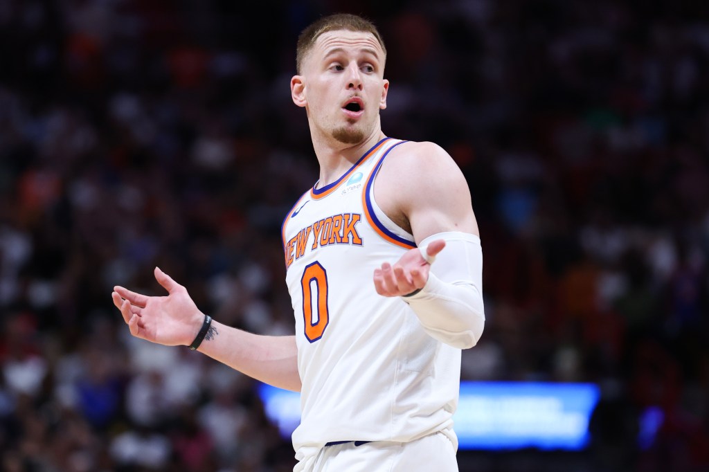 Donte DiVincenzo finished with 10 points in the Knicks loss to the Bulls.