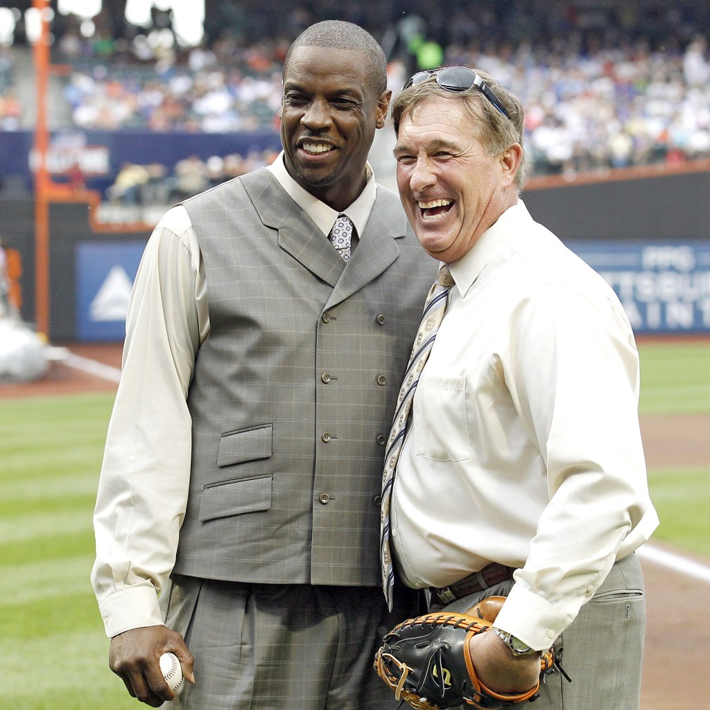 Carter pose for a picture after Gooden threw out the first pitch to him before a Mets game against the Diamondbacks in 2010. 