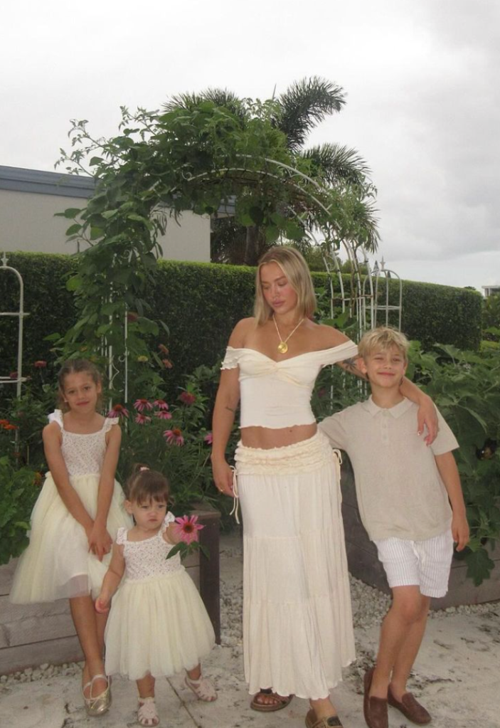 Tammy Hembrow with children