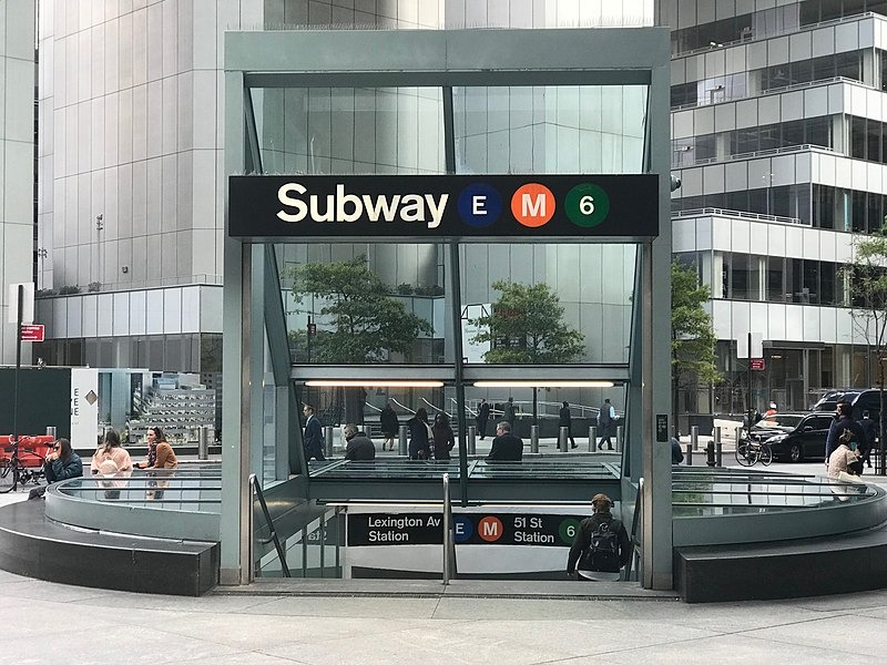 subway station midtown 