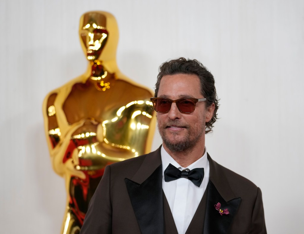 Matthew McConaughey arrives at the Oscars