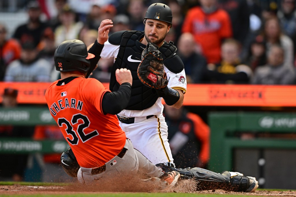 Pirates catcher Joey Bart was scratched vs. the Mets on Wednesday after getting hit in the head with a home run ball during batting practice while catching in the bullpen days earlier.