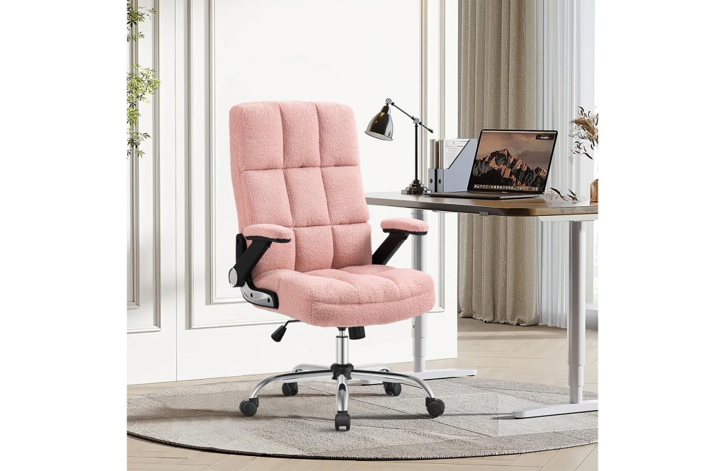 A pink office chair and a desk