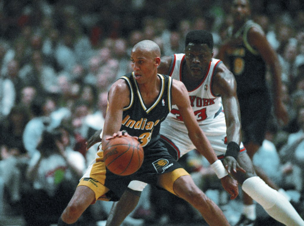 Reggie Miller (front) and Patrick Ewing 