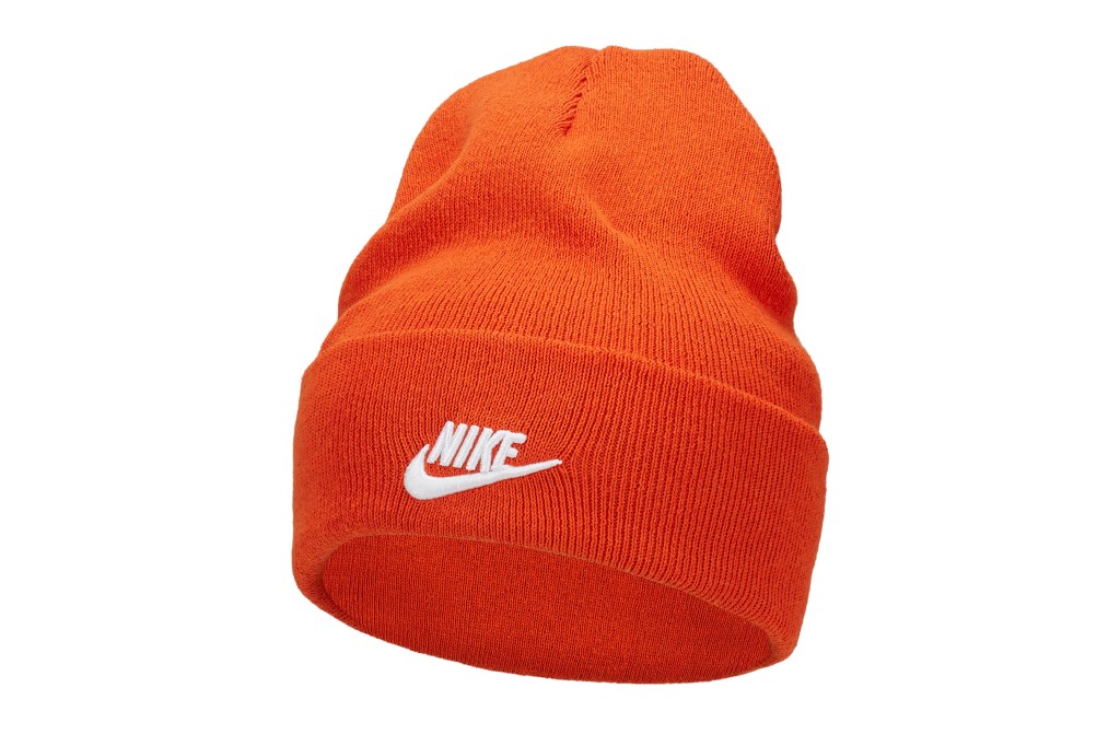 NIKE peak tall cuff futura beanie in campfire orange