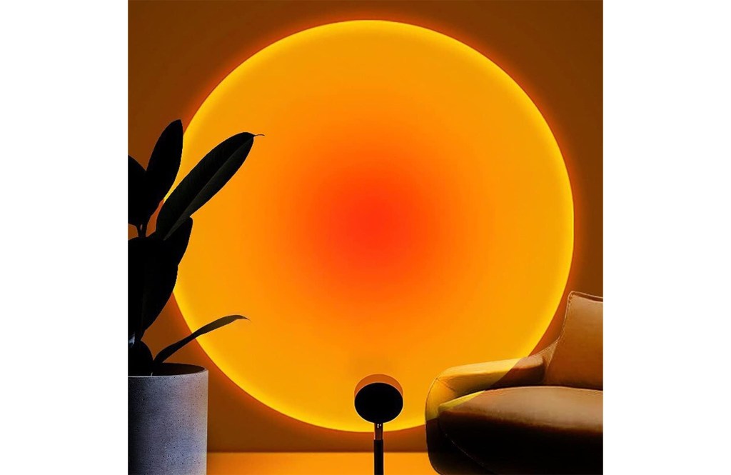 
Balkwan Sunset Lamp Projection Rotation Rainbow Lamp Led Romantic Visual Led Light Network Red Light with USB Modern Floor Stand Night Light Living Room...
