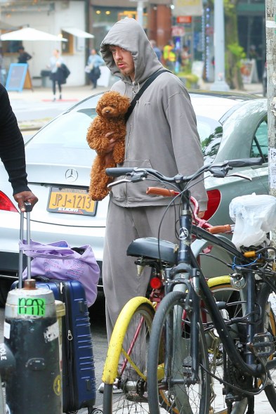 IN-DOG-NITO: On the Lower East Side, Jack Harlow dresses down to give his pup the “First Class” treatment.