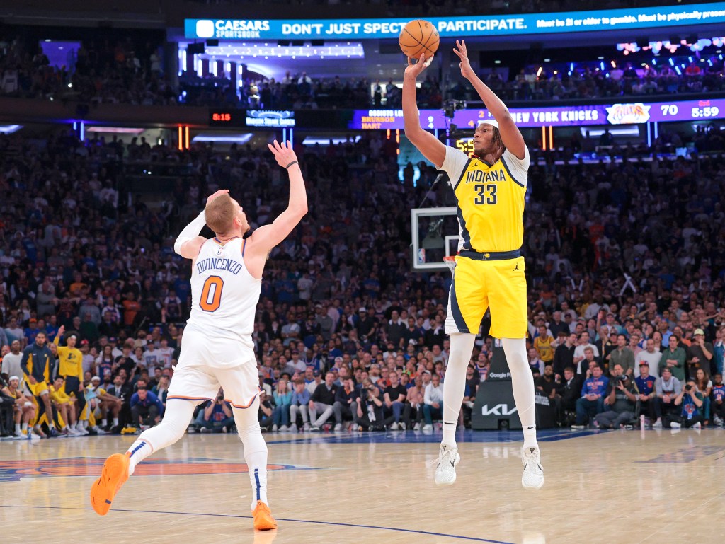 The Knicks allowed 80 percent shooting for most of the first half by the Pacers.