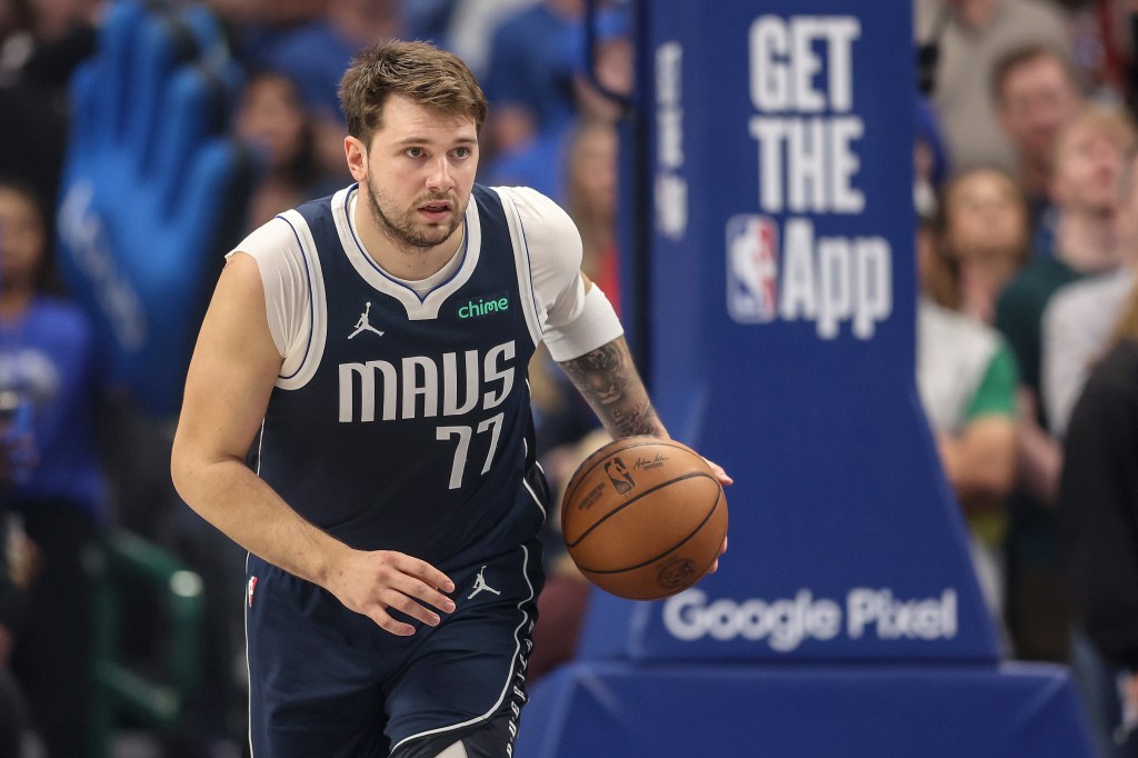 A knee injury could be impacting Luka Doncic's perimeter shooting against the Clippers.