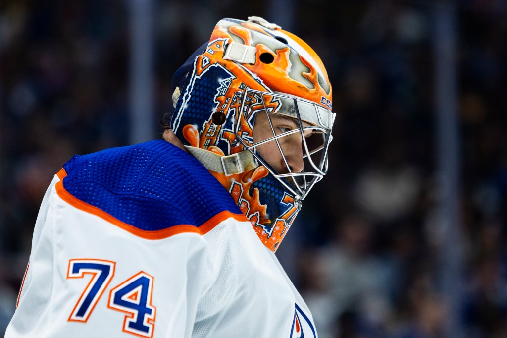 Edmonton Oilers goaltender Stuart Skinner (74) shown during Game Seven of the Second Round of the 2024 Stanley Cup playoffs between the Edmonton Oilers and the Vancouver Canucks on May 20, 2024, at Rogers Arena in Vancouver, B.C.