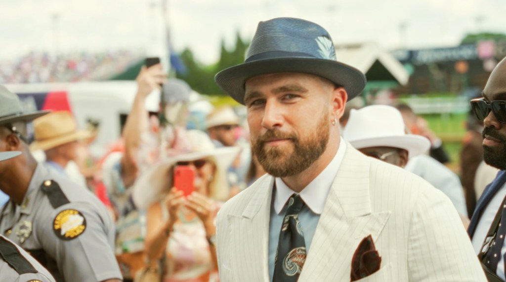 Travis Kelce was a "nose away" from winning $100,000 at the Kentucky Derby. 