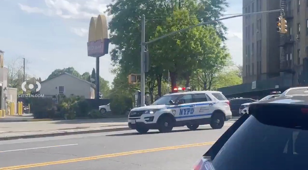 Two Stabbed Outside McDonald's
South Bronx, Bronx
1600 Boston Rd