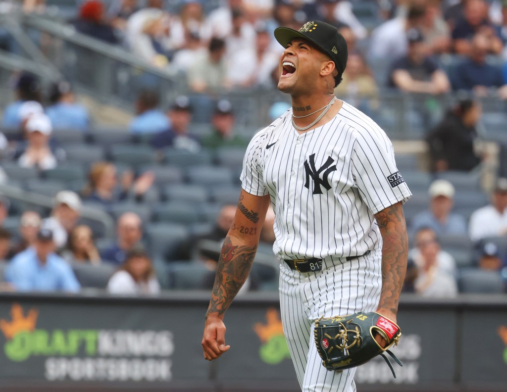 Luis Gil, who struck out 14, lets out a yell after closing out the sixth inning in the Yankees' 6-1 win over the White Sox.