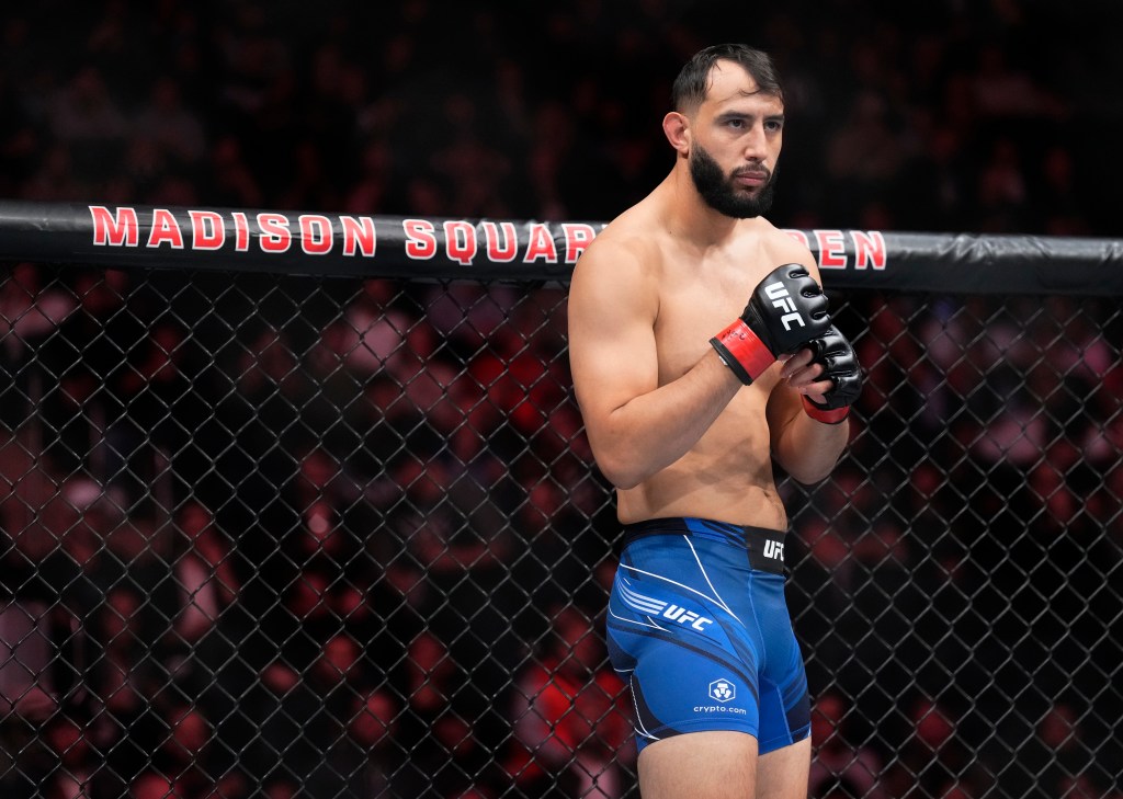 Dominick Reyes faces Dustin Jacoby in a critical spot for his career. 