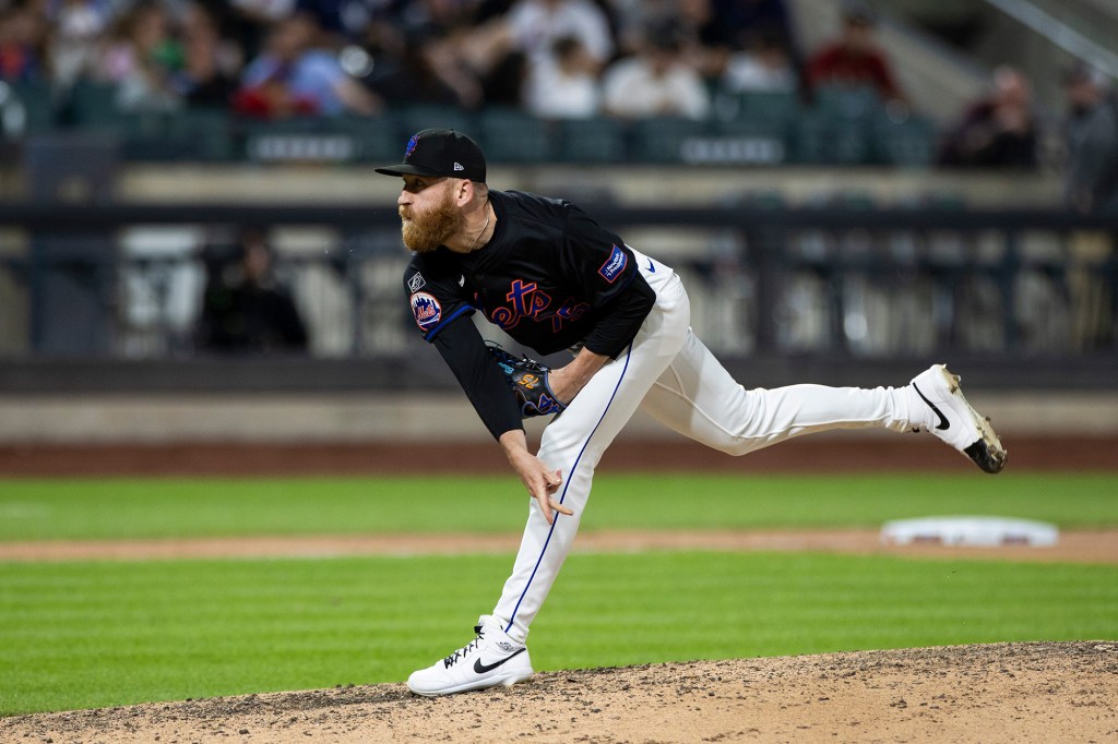 Reed Garrett pitched the ninth inning for the Mets on Friday.