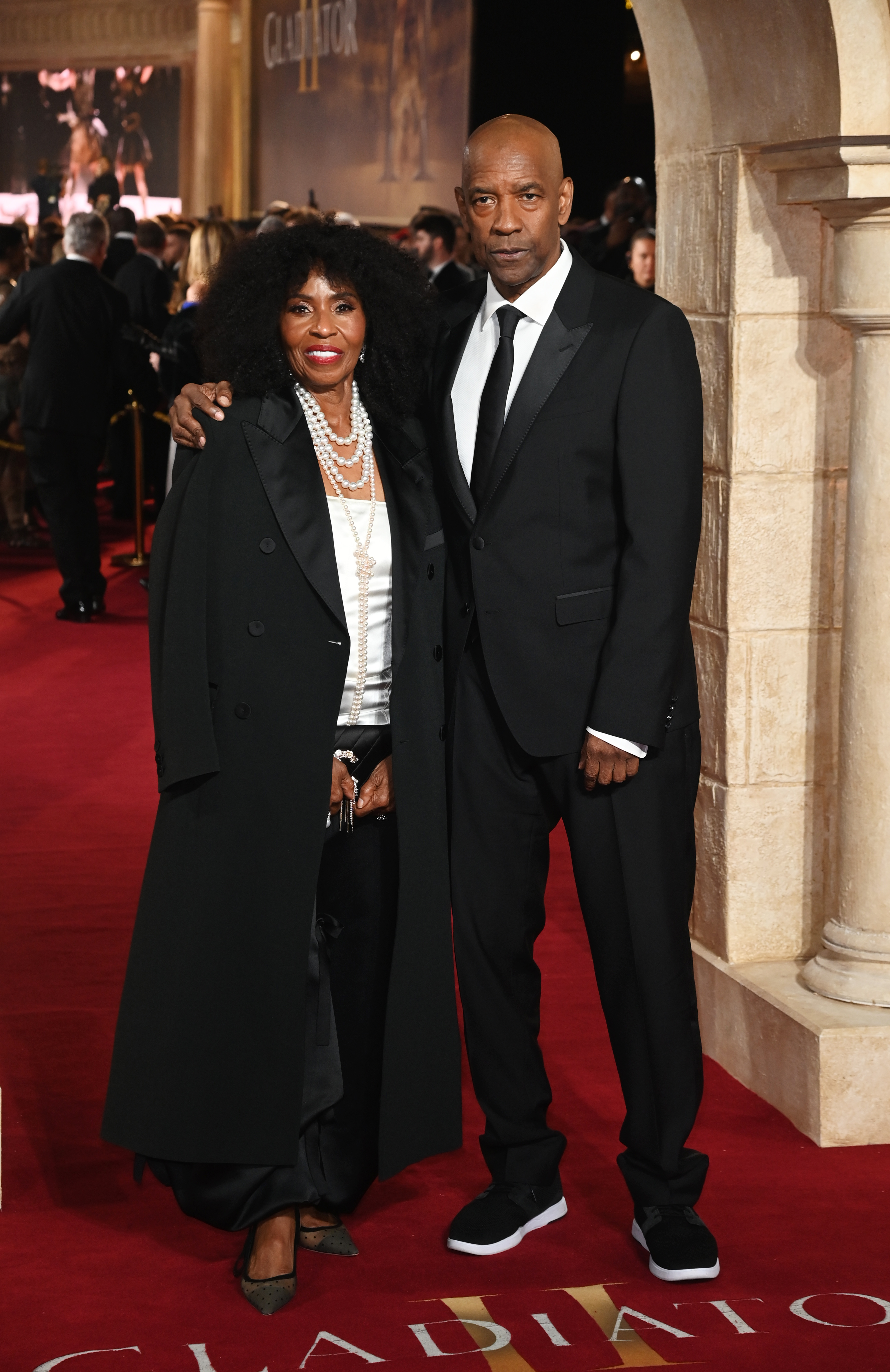 Pauletta and Denzel Washington attend "Gladiator II" The Royal Film Performance and Global Premiere at Leicester Square