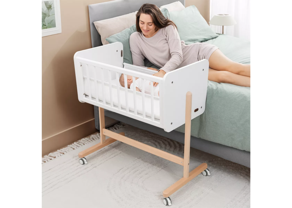 Comfy Cubs Wooden Bedside Bassinet Sleeper