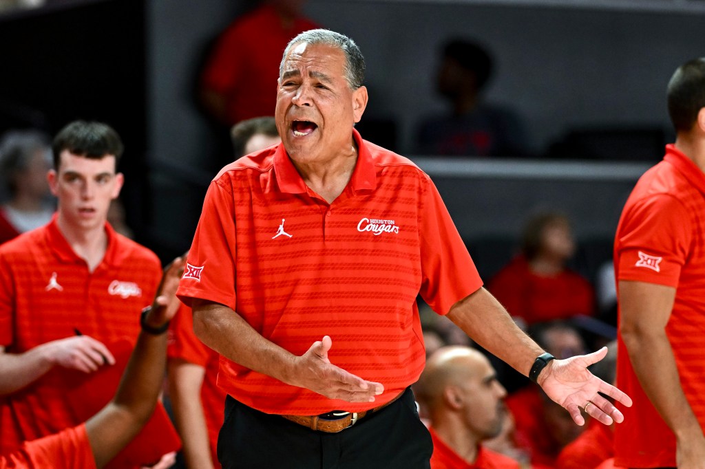 
Houston head coach Kelvin Sampson reacts during the first half against Jackson State during an NCAA college basketball game, Monday, Nov 4, 2024, in Houston.