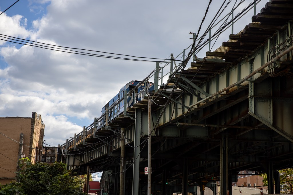 A man was stabbed in the stomach during a fight on a Brooklyn subway platform Saturday morning, police said.