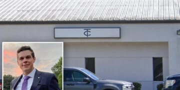 Wedding venue criticized for keeping dead man's $18K deposit