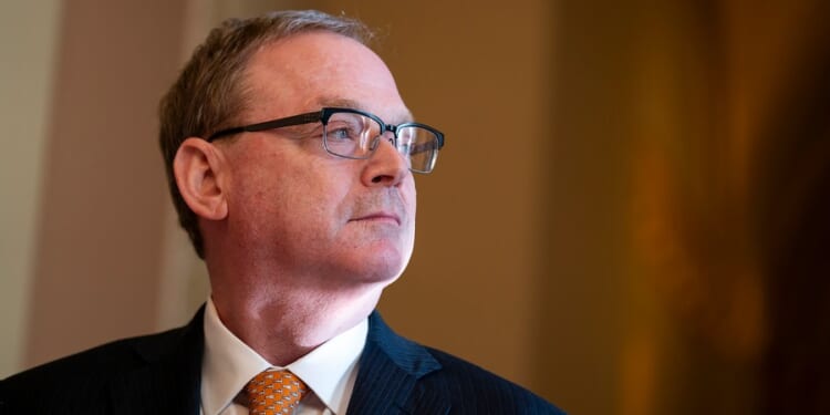 Hassett says layoffs will start if Trump ‘decides’ negotiations are ‘absolutely going nowhere’