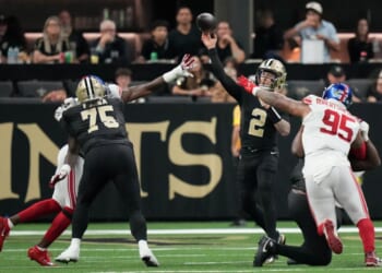 Giants' lack of pass rush growing more and more alarming