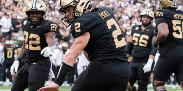 Vanderbilt QB makes bold Heisman statement in historic win over LSU