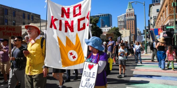 Anti-Trump protesters rally across the country at 'No Kings' events