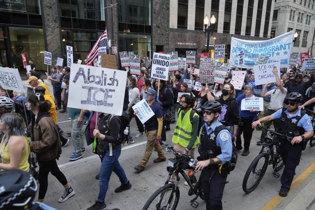 JB Pritzker Threatens Federal Immigration Enforcement Agents With Future Punishment – Twitchy