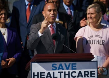 Jeffries warns of ‘swift and decisive legal action’ if Republicans refuse to seat Grijalva