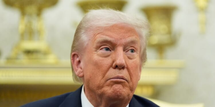 Live updates: Senate's 12th attempt to end shutdown fails; final NYC mayoral debate kicks off