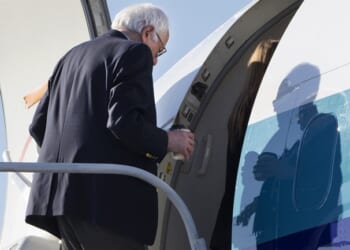 'No Kings' Oligarchy Fighter Bernie Sanders Explains Why He Needs 3 Homes – Twitchy