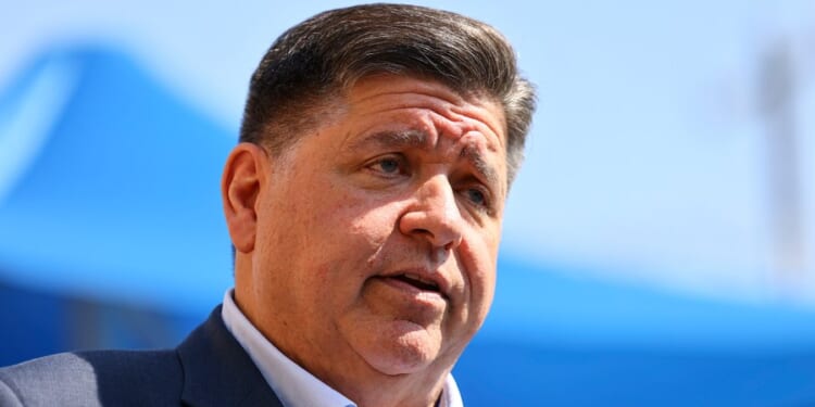 Pritzker highlights GOP governor’s criticism of federalizing troops to send out of state