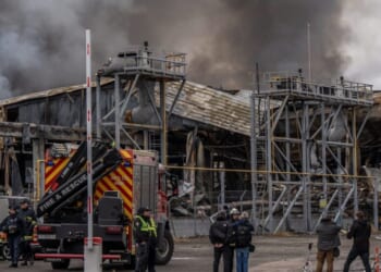 Russia kills 4 in overnight strike on Ukraine, days after Trump issues oil sanctions