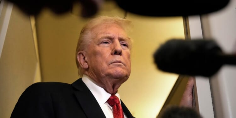 Trump warns Hamas as ceasefire shaken by weekend attacks