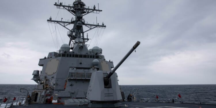 US ship heads to Trinidad and Tobago amid Caribbean tensions