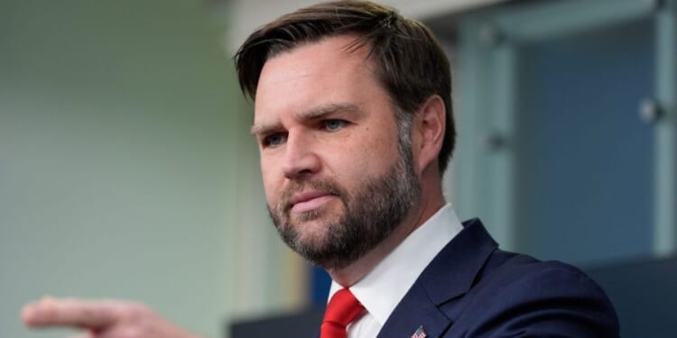 Vance says ABC anchor focusing on 'fake scandal involving Tom Homan'