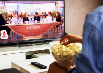 He’s Gotta Go! The View Fumes That Chuck Schumer Failed the Democrat Party and SNAP Benefits Will Resume – Twitchy